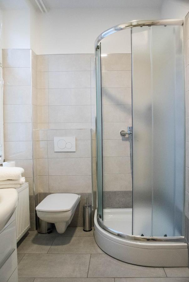 Jantar Apartmaji Novo Mesto Exteriér fotografie